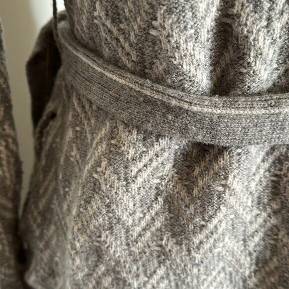Moth | Gray and White Knit Duster with Belt Size S - Picture 11 of 11